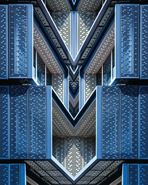 geometry-blue-series-1024x1280.jpg